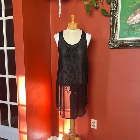 Wilfred Tops - Wilfred Aritzia Long Black Sheer Silk Tank Top